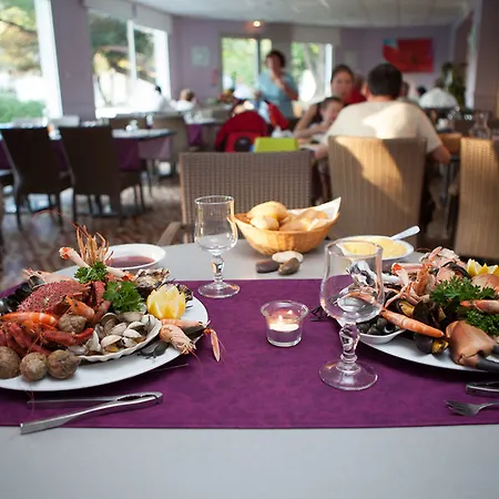 Azureva Club Baie De La Baule 포르니세