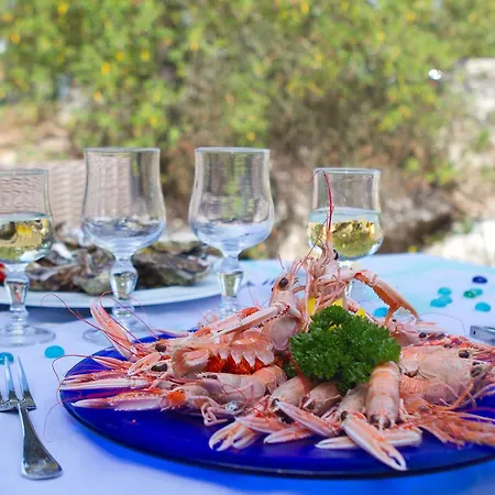 Azureva Club Baie De La Baule 2*