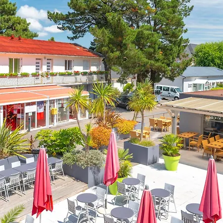 Azureva Club Baie De La Baule 2* Порнише