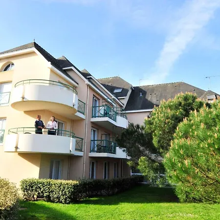 Azureva Baie De La Baule 2* بورنيشّيه