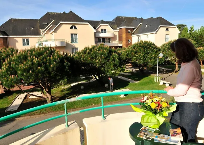 Azureva Club Baie De La Baule 2* Pornichet